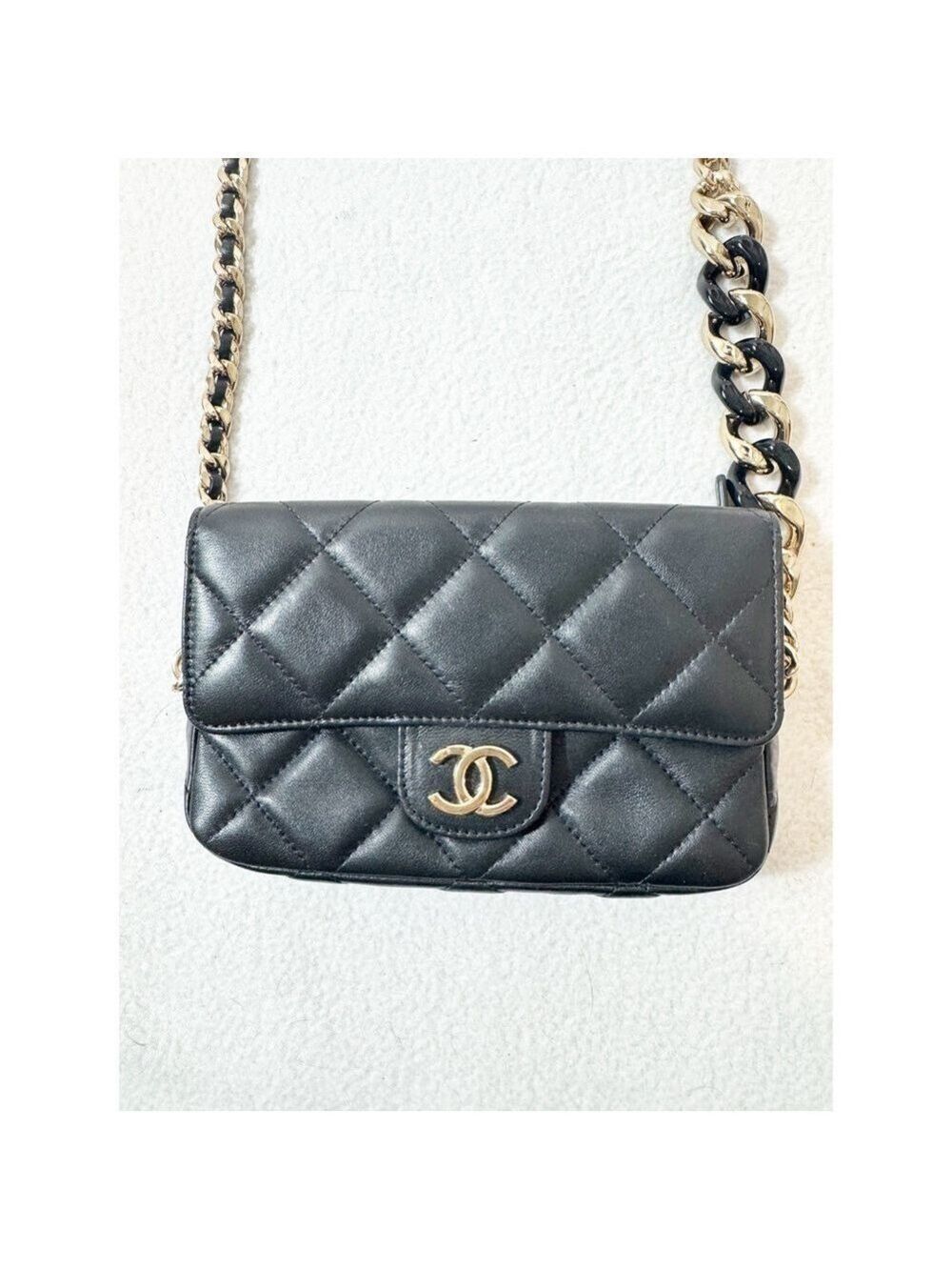 Chanel Mini Quilted Lambskin Chain Crossbody Bag Black Gold Hardware COA - Picture 7 of 16